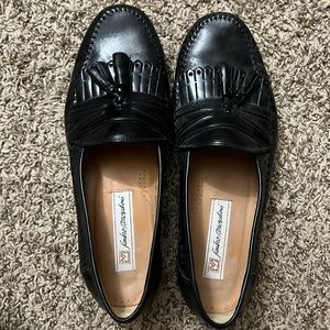 Black loafers men, size 9, ideal condition, full upper full lower leather
